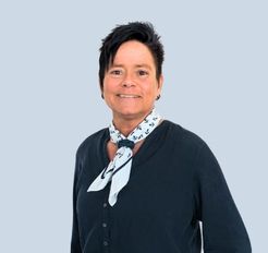 Petra W. Buchungsmangerin